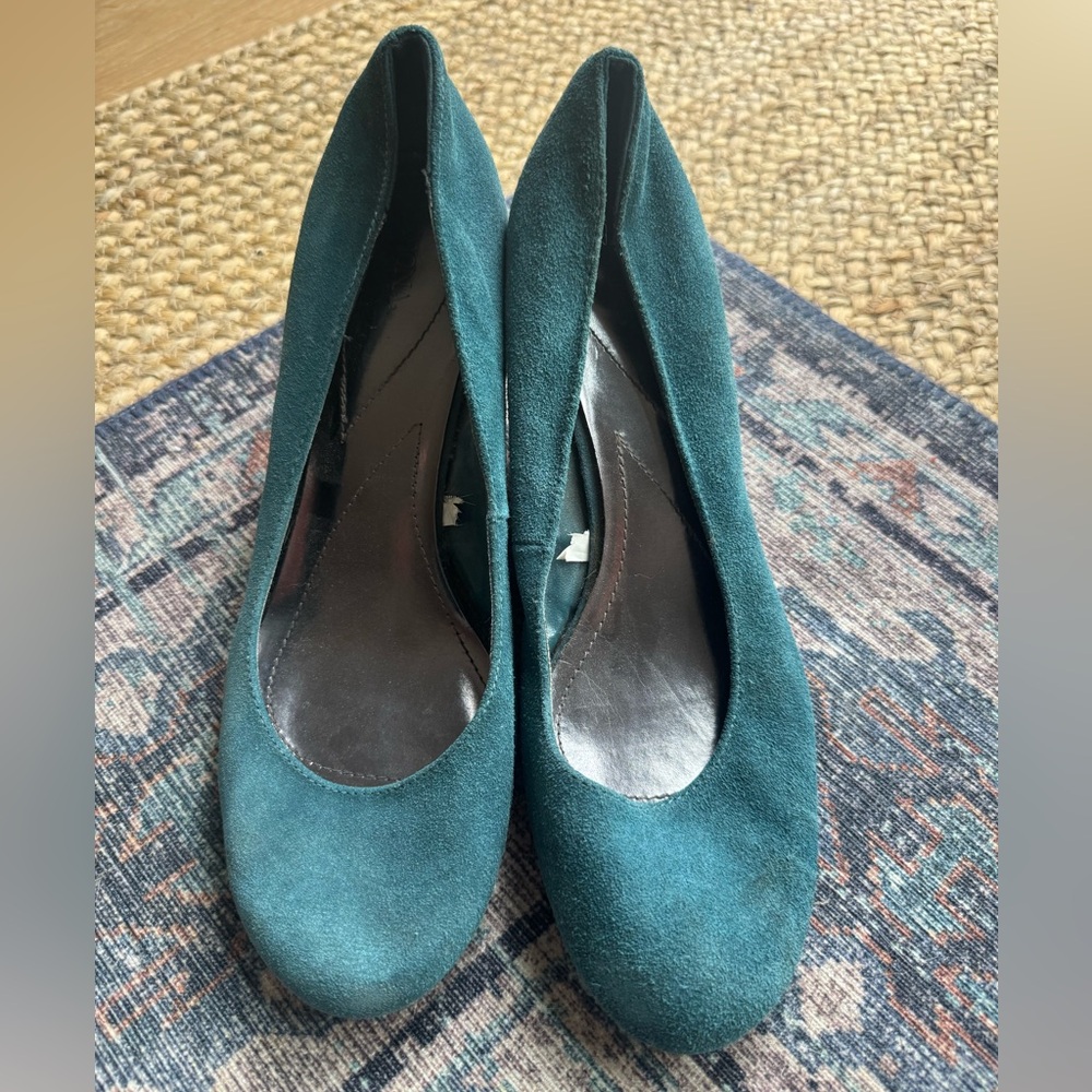 Velvet wedge heels, teal size 11